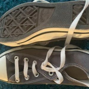 Chuck Taylor Low Sneakers